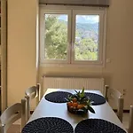 Spacious By The Sea Apartment