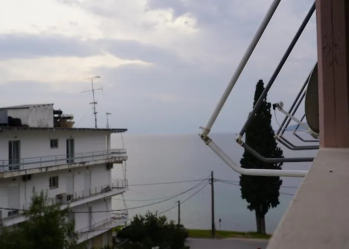 Spacious By The Sea Διαμέρισμα *